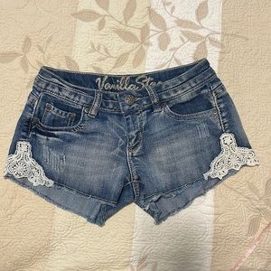 Summer Jean shorts with lace details on the bottom in size 1